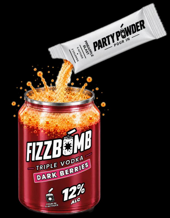 FizzBomb Dark Berries can with Party Powder pouring in